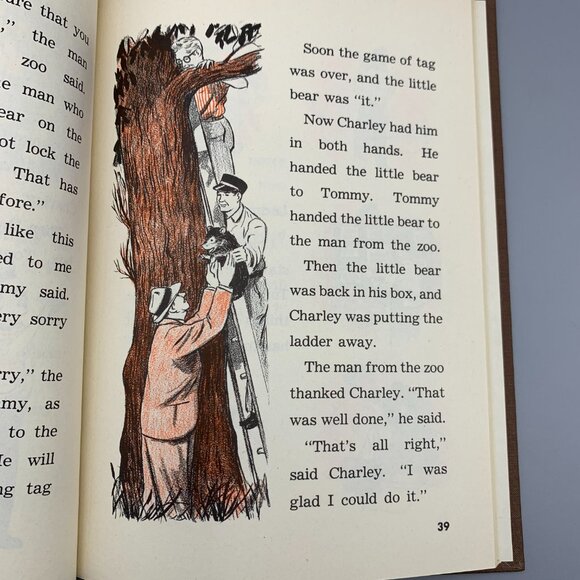 Vintage 1958 Tommy O'Toole and the Forest Fire Childrens Book in Excellent Shape - Picture 12 of 16